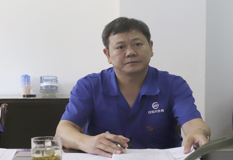 贵绳集团马显红以普通党员身份参加公司直属党委第三